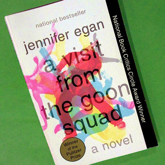Book: A Visit from the Goon Squad by Jennifer Egan - Picture 1 of 5
